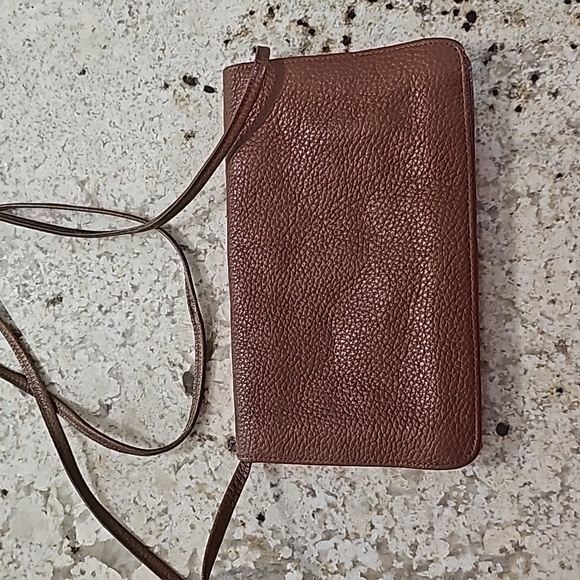 Fossil Leather Wallet on a String - Excellent Condition - Picture 4 of 5
